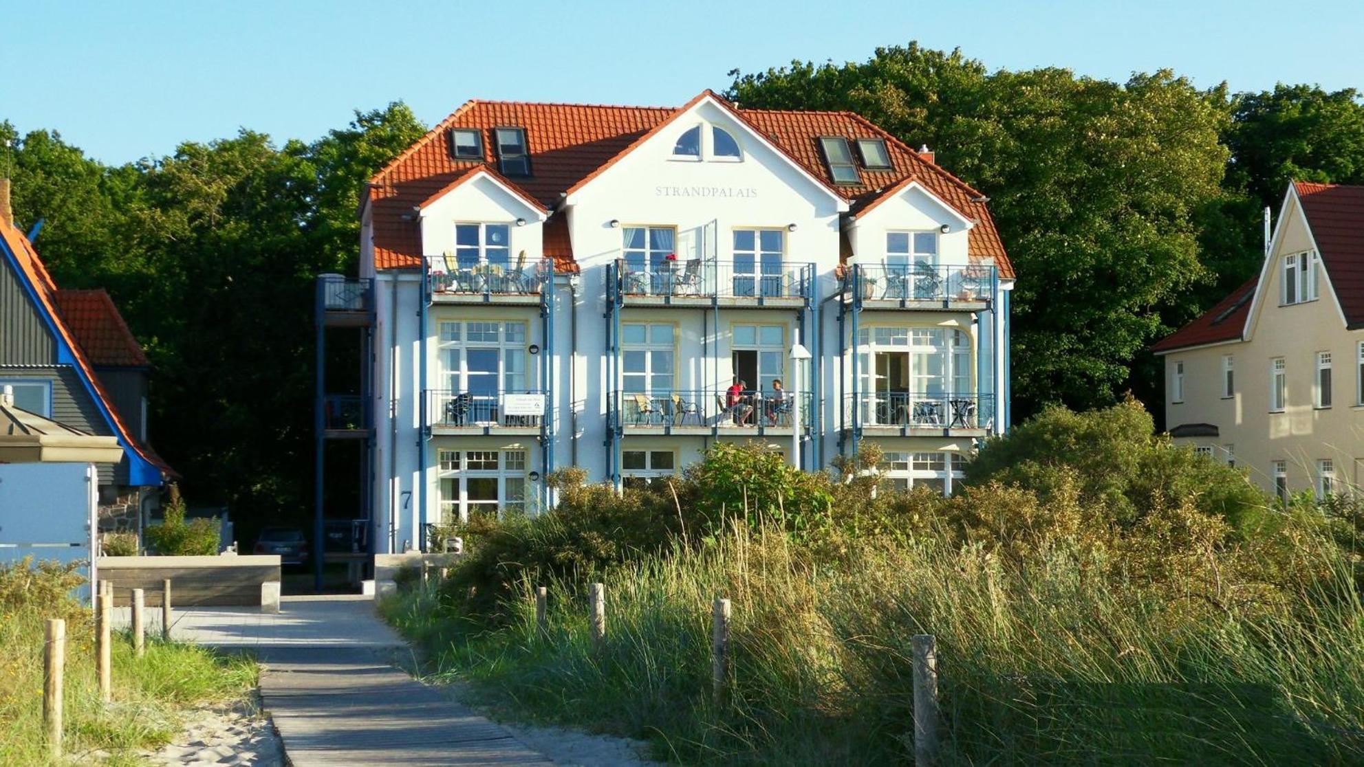 Strandpalais/Meerblick Rostock Buitenkant foto